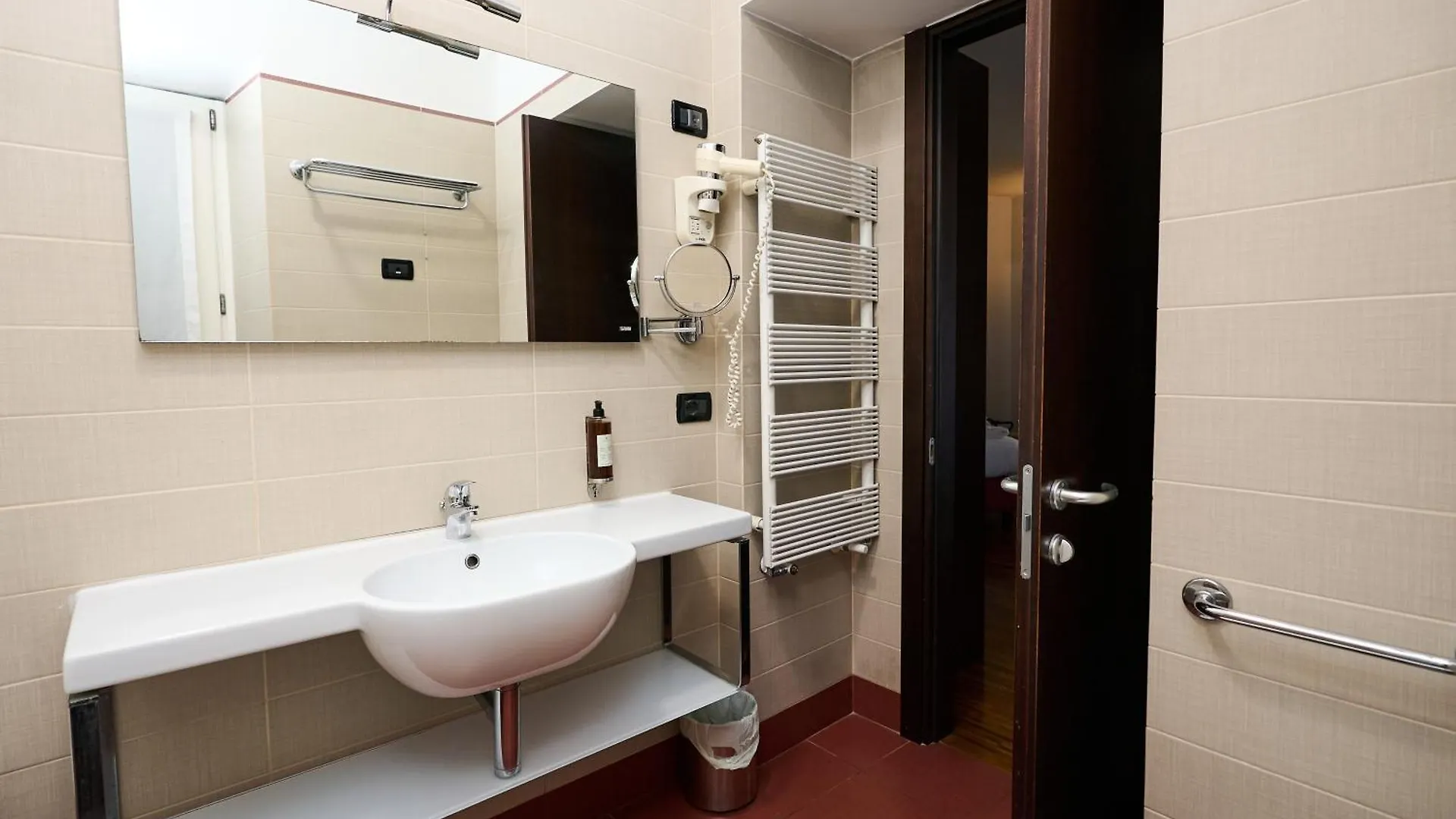 Guest house Gemini Rooms Rome Italy