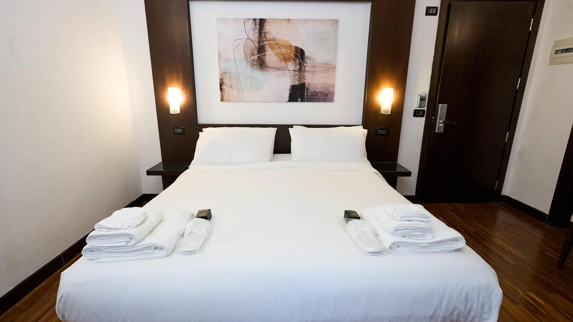 Gemini Rooms Rome 0*,